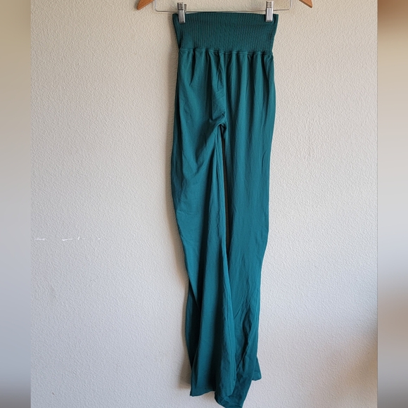 Free People x The Class Flare Leggings - Picture 3 of 4